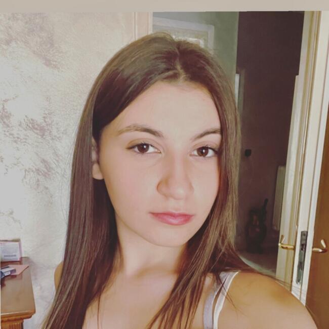 Babysitter in Turin: Nicole