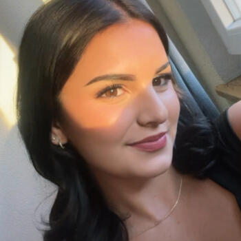 Babysitter in Pontarlier: Katline
