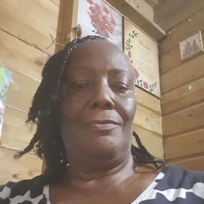 Babysitter in Kingston: Irma
