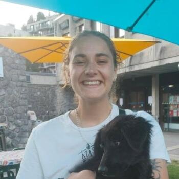 Baby-sitter in Grenoble: Léna