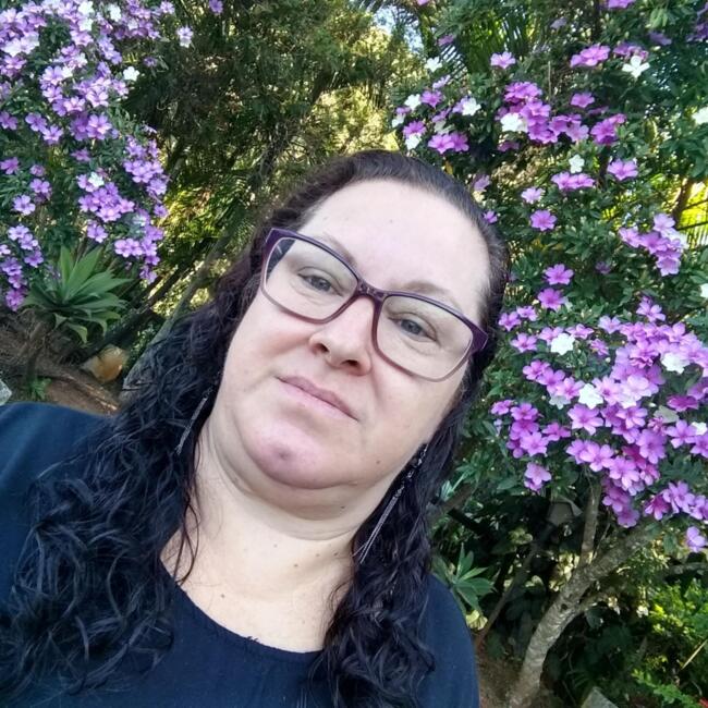 Babá em Atibaia: Daniela de Fátima