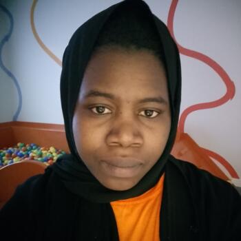 Babysitter in Al Jubaylah: Susan