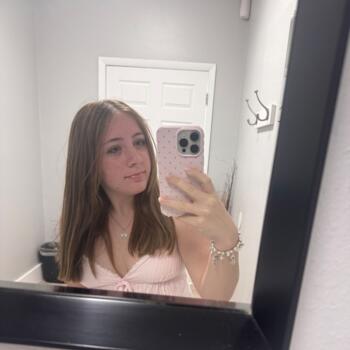 Babysitter in Indialantic: Emily