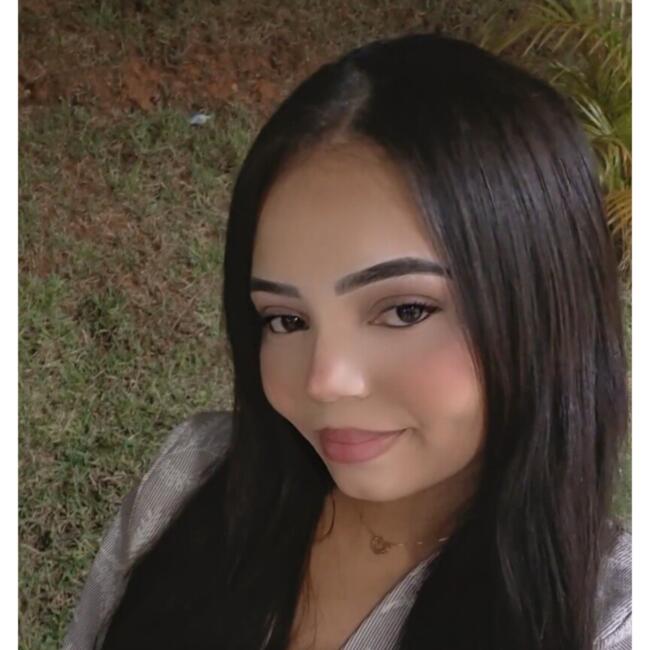 Emprego de babá em São José dos Campos: Samia
