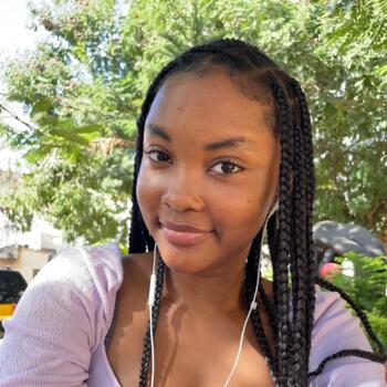 Babysitter in Dakar: Angie