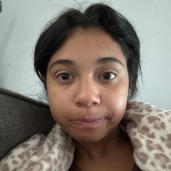 Babysitter in Clarkston (Oakland): Lexi
