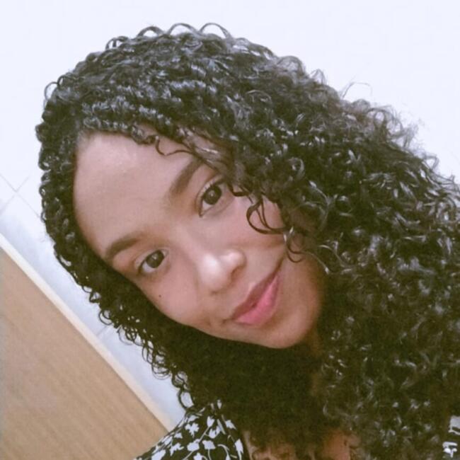 Babá em Viçosa: RAIANE