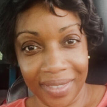 Babysitter Thorold: Shorna