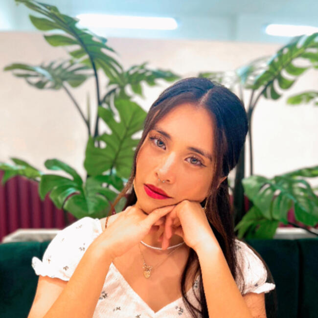 Babysitter in Claypole: Nazarena