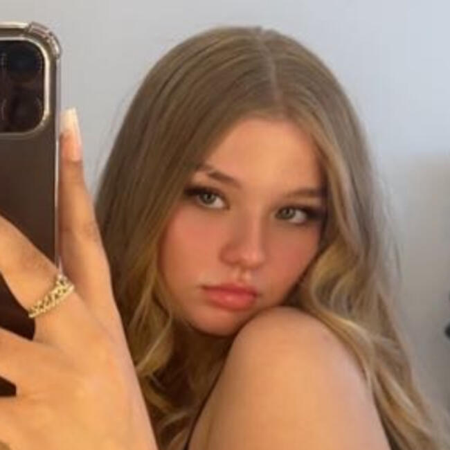 Babysitter in London: Natasha