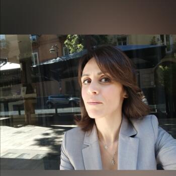 Lavoro per babysitter a Lusciano: lavoro per babysitter Maurizia