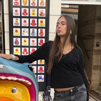 Babysitter in Calgary: Igne