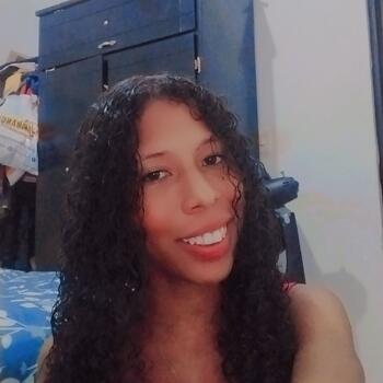 Babysitter in Cartagena: Valentina