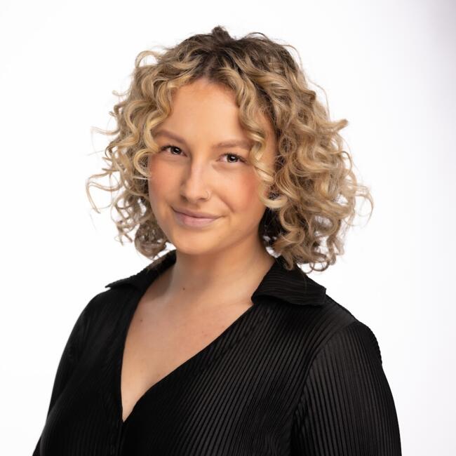 Babysitter in Galway: Samantha