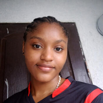 Babysitter Calabar: Favour