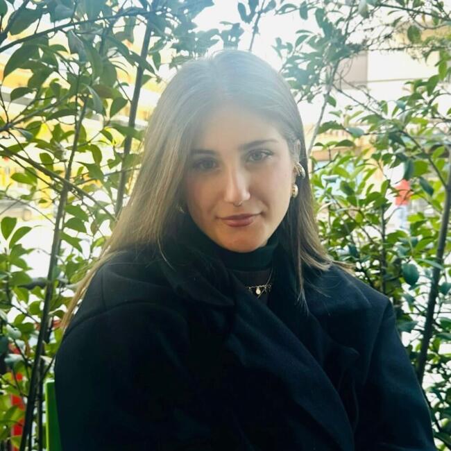 Babysitter in San Nicola la Strada: Stefania