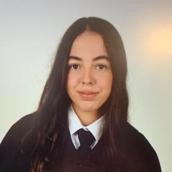 Canguro en Torremolinos: Yasmine