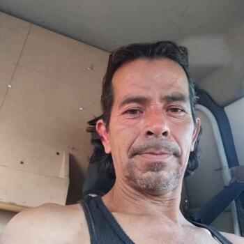 Babysitting job in Santa Catarina: babysitting job Misael