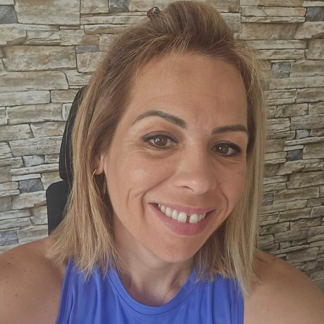 Babysitting job in Albigny-sur-Saône: Myriam