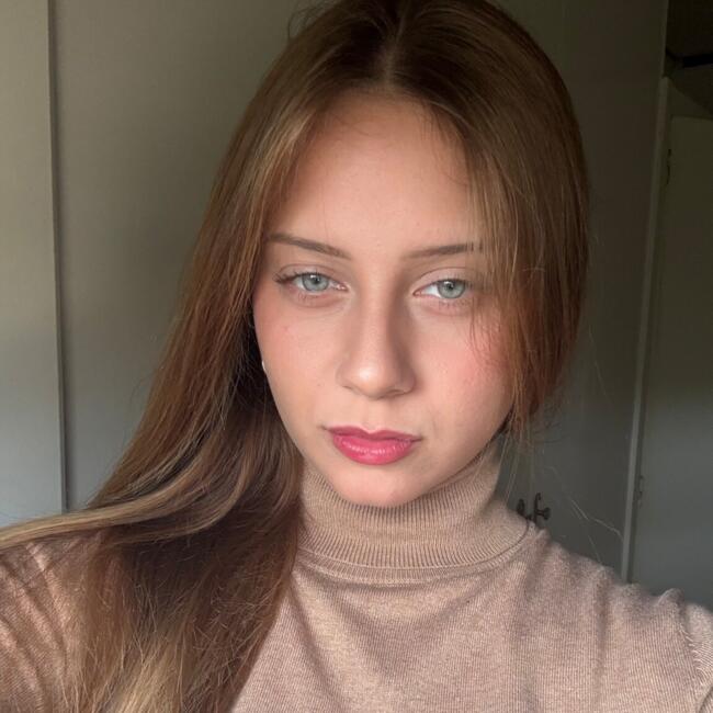 Babysitter in Arona: Isabella