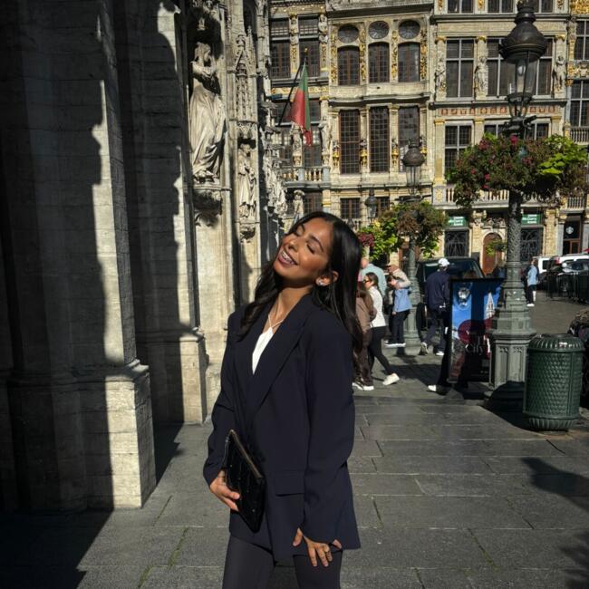 Babysitter in Molenbeek-Saint-Jean: Chifae