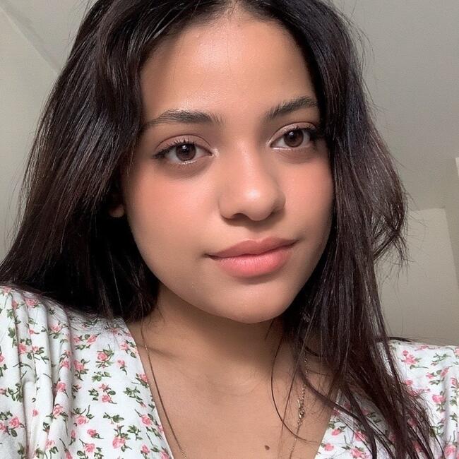 Babysitter in Salto: Isabel Frades
