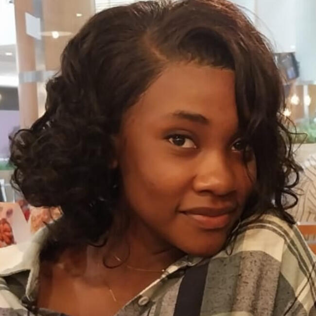 Babysitter em Castelo Branco: Yolanda