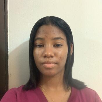 Babysitter Santo Domingo: Iddalis esteisi