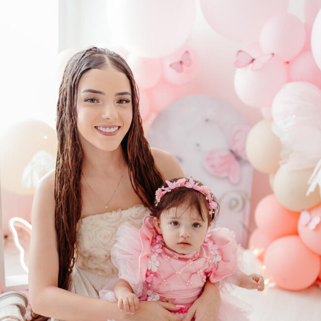 Emprego de babá em Poços de Caldas: Karoline