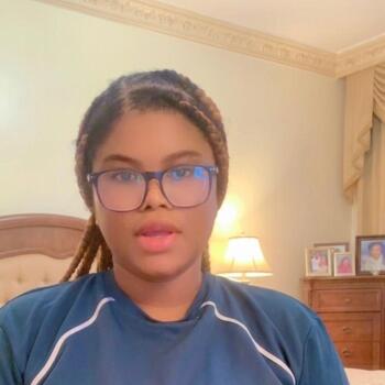 Nanny in New Cairo: Official