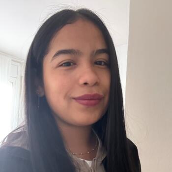 Canguro en El Masnou: Ivonne