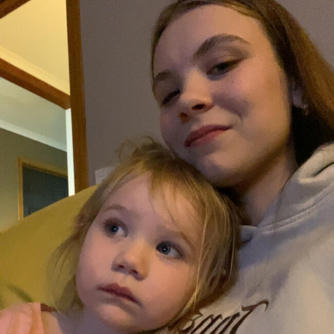 Babysitter in Dover: Nelly-lee