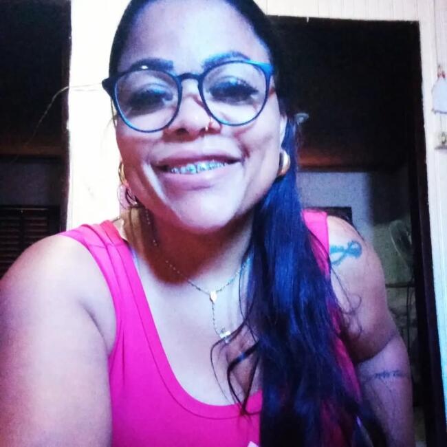 Emprego de babá em Canoas: Evelys