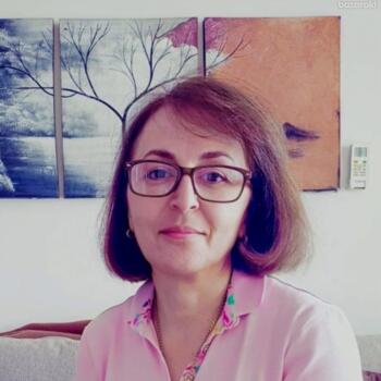 Babysitter in Pyrgos: Gayane