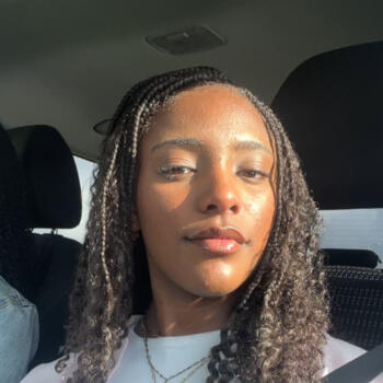 Babysitter in Caparica: Débora