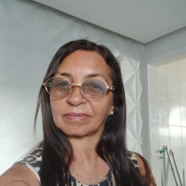 Babysitter in Salvador: Maria Jôce