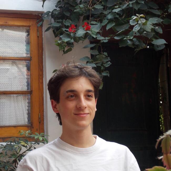 Niñera en Montevideo: Tomas