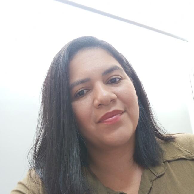 Babá em Ibirité: Yasmin