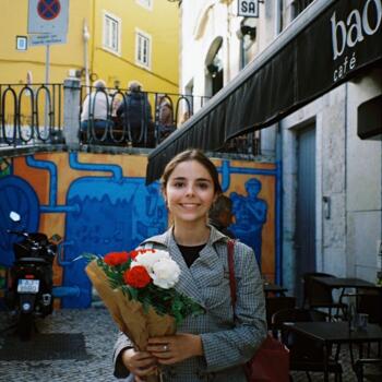 Babysitter in Lisbon: Marta