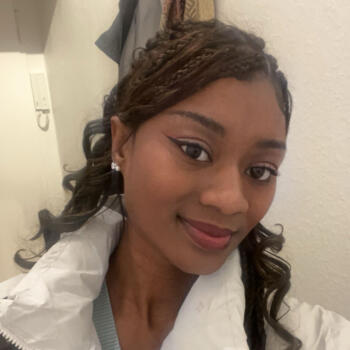 Babysitter Berlin: Chelsea