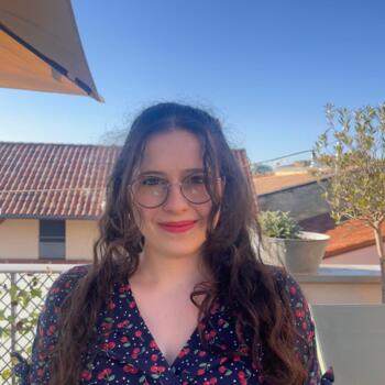 Babysitter in Bordeaux: Lili