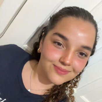 Babysitter in Morelia: Regina