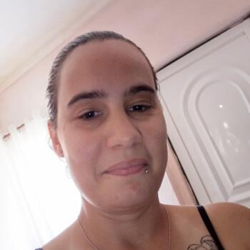 Babysitter in Setúbal: Tânia
