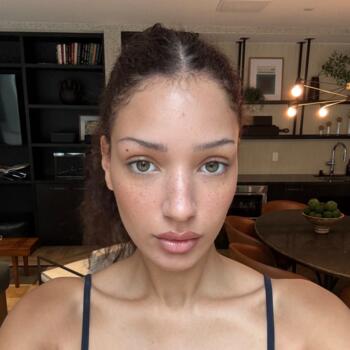 Babysitter in Los Angeles: Carmel