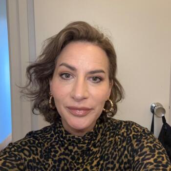 Babysitting job in Darwin: babysitting job Aphra