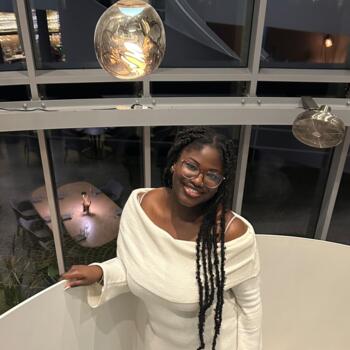 Babysitter in Luik: Maëva