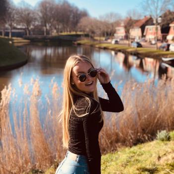 Babysitter in Franeker: Dune