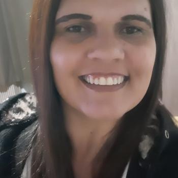 Babá São José dos Pinhais: Isabel