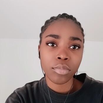 Babysitter in Longueuil: Jessica