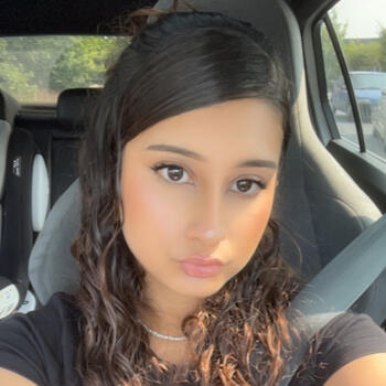 Babysitter in Osny: Naima